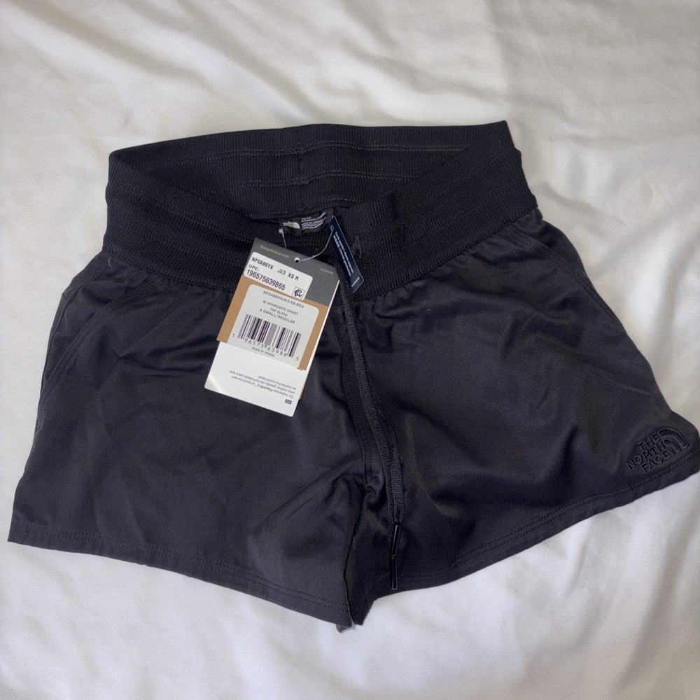 The North Face Women's‎ Slim Rib Tank and FlashDry Shorts XS (Both)  Black - Picture 7 of 13